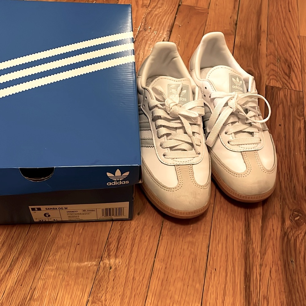 Adidas samba with light blue stripes